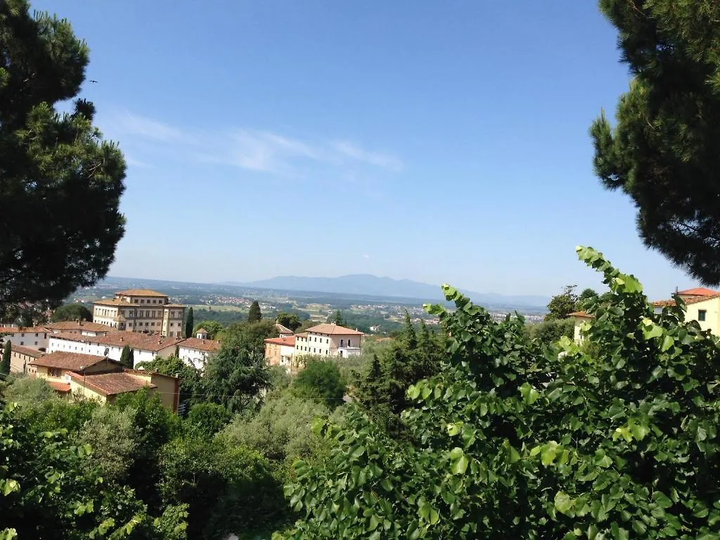 Villa Minghetti Lamporecchio